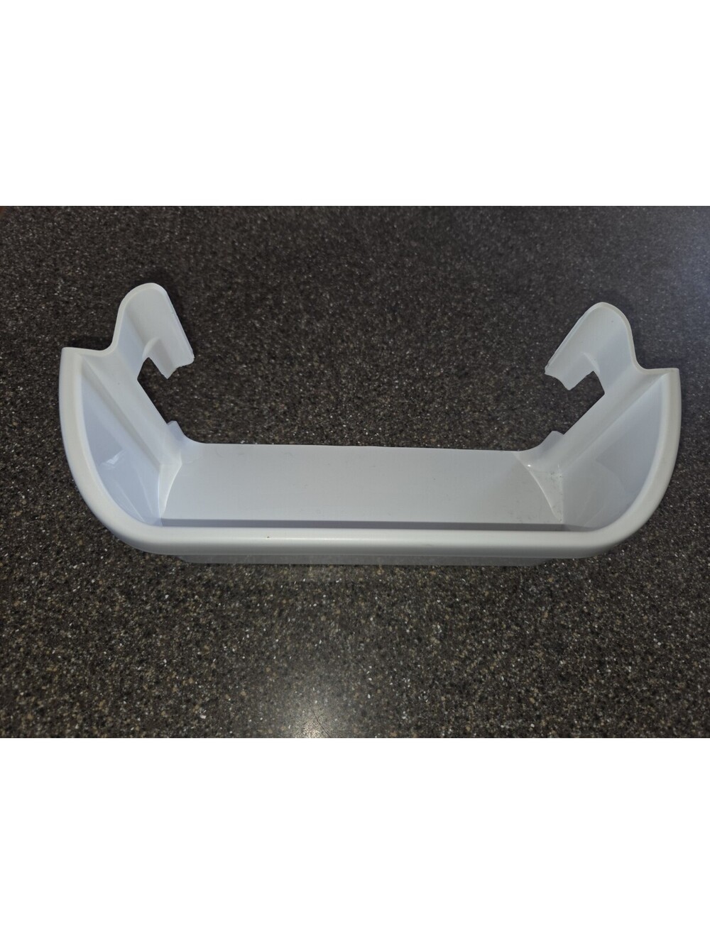 FRIGIDAIRE REFRIGERATOR DOOR BIN PART# 240334200 A25